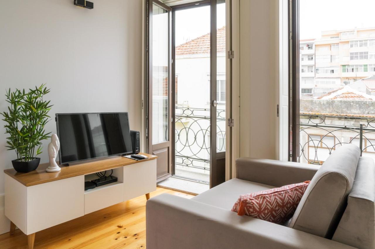 Bright Studio Near Douro River - With Balcony Porto Exterior foto